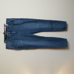 💥Torrid Bombshell Skinny Jeans 20R